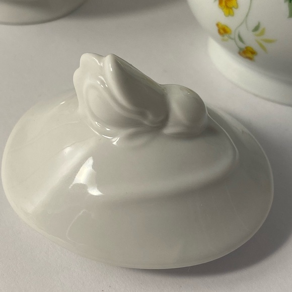 Forget Me Not Floral CREAMER pitcher and SUGAR BOWL with lid SET tea ware spring - Picture 12 of 16